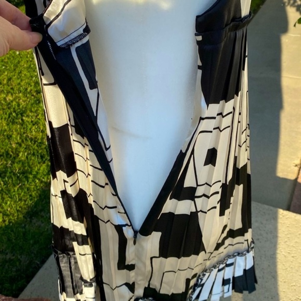 EYESHADOW BLACK WHITE MINI DRESS BRAT GIRL SUMMER Sleeveless Empire Wai… - Picture 5 of 14
